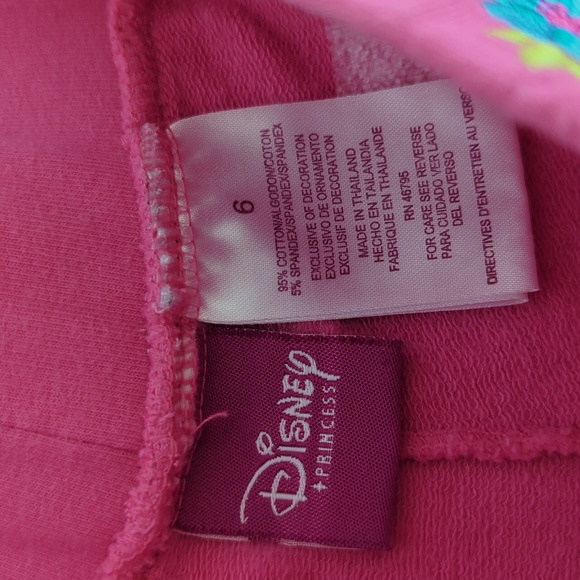 (9) Girl Bundle of Clothes Size 5 / 6 - Picture 13 of 16